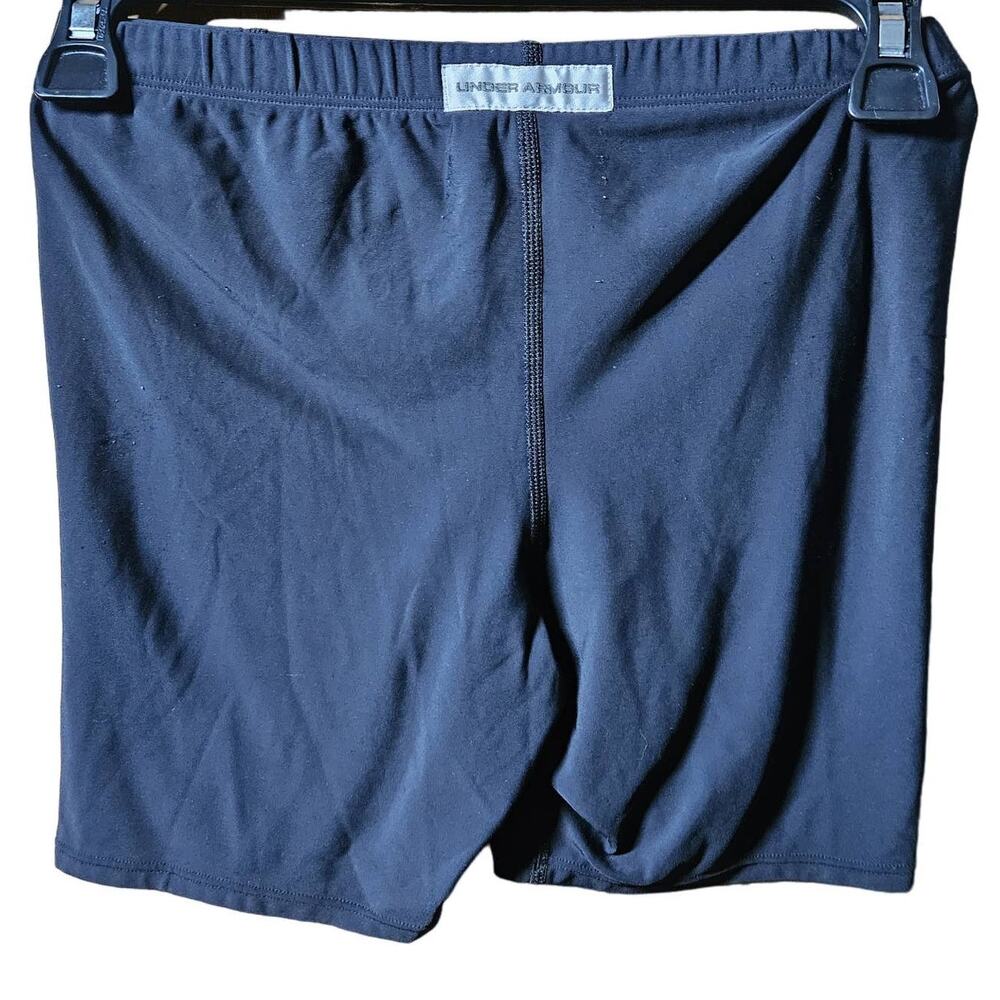 Under Armour Black Bike Shorts Size Small - Picture 2 of 3